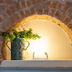 Charm Two-room Bocconi Navigli Darsena Apartment *