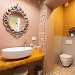 Charm Two-room Bocconi Navigli Darsena Apartment Mailand