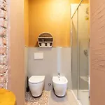 Charm Two-room Bocconi Navigli Darsena Apartment