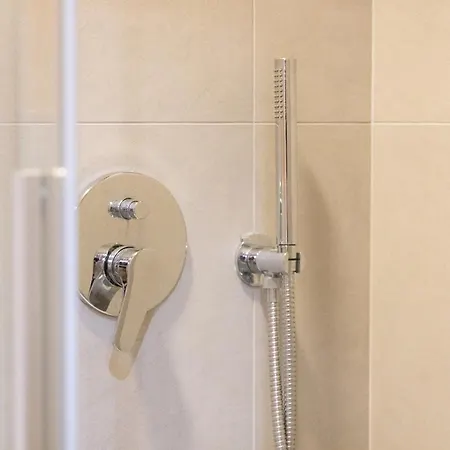 Apartament Charm Two-room Bocconi Navigli Darsena *