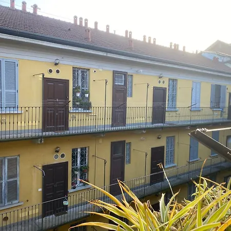 Charm Two-room Bocconi Navigli Darsena Apartment Mailand